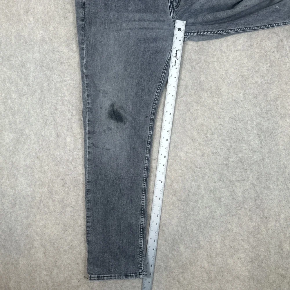 Levi's 511 Jeans Men's 38x30 Slim Fit Gray‎ Wash Denim Red Tab Distressed